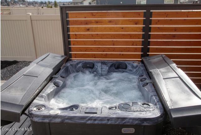 1478 N WOLLASTON DR, Post Falls, ID 83854