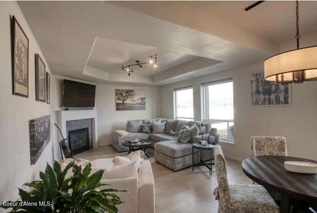 1478 N WOLLASTON DR, Post Falls, ID 83854