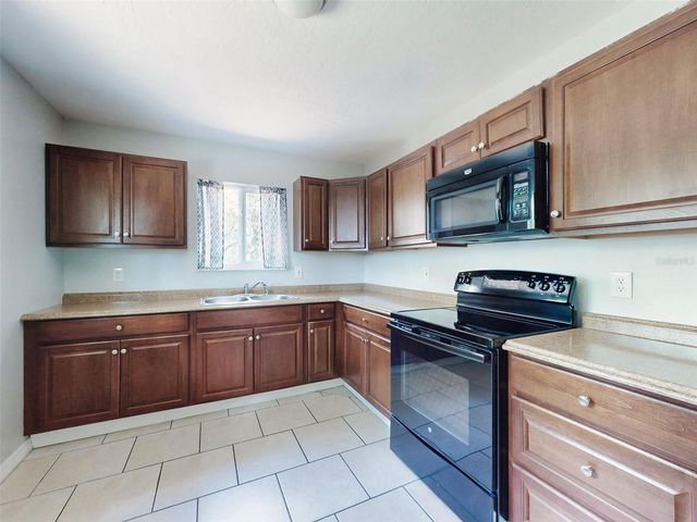 1307 BOND STREET, Edgewater, FL 32132