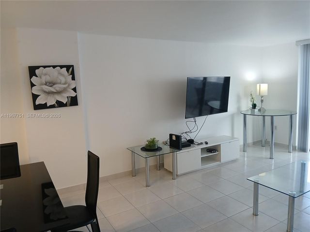 2780 NE 183rd St 1708, Aventura, FL 33160