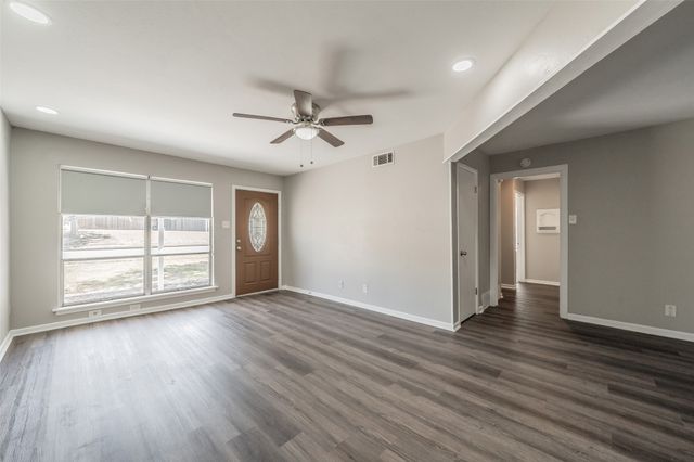 3562 Paint Trail, Fort Worth, TX 76116