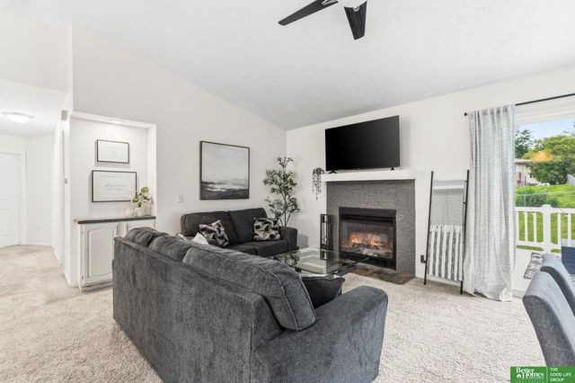 11212 Z Street, Omaha, NE 68137