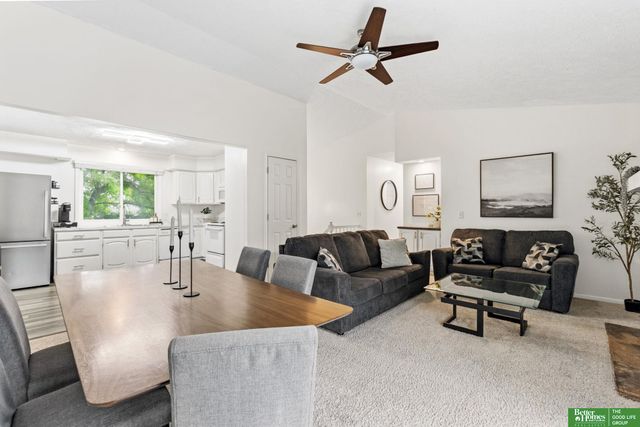 11212 Z Street, Omaha, NE 68137