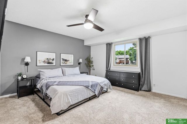 11212 Z Street, Omaha, NE 68137