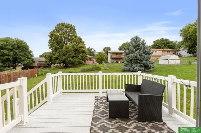 11212 Z Street, Omaha, NE 68137