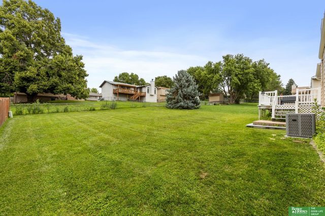 11212 Z Street, Omaha, NE 68137