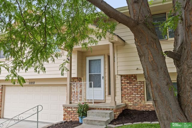 11212 Z Street, Omaha, NE 68137