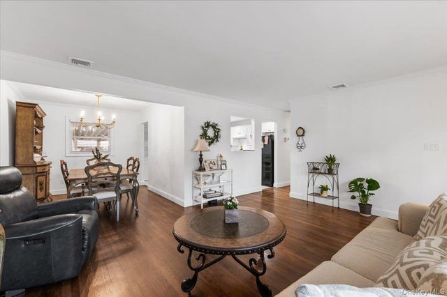 42 Larry Drive, Commack, NY 11725