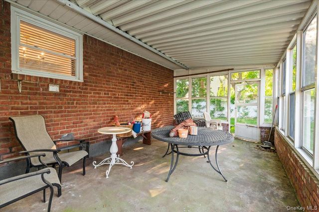 42 Larry Drive, Commack, NY 11725