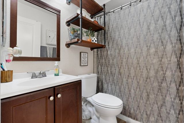 2911 Links Lane SE, Rio Rancho, NM 87124