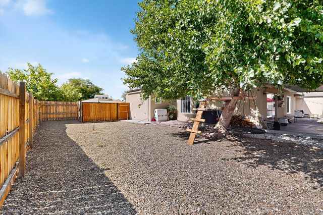 2911 Links Lane SE, Rio Rancho, NM 87124