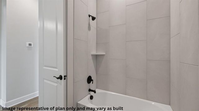 8801 Hidden Meadow Drive, Edmond, OK 73007