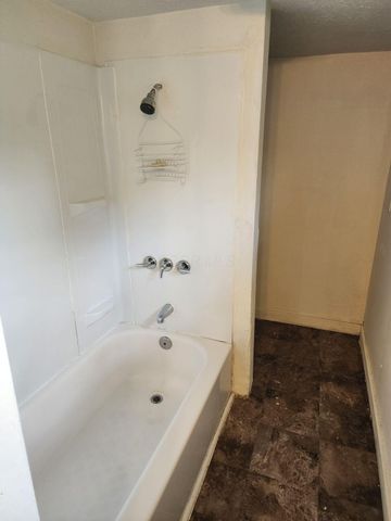 84 Western Avenue, Newark, OH 43055