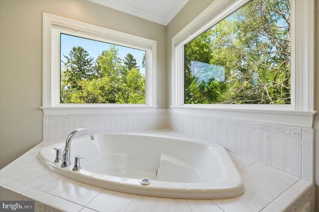 1540 FAIRVILLE RD, Chadds Ford, PA 19317