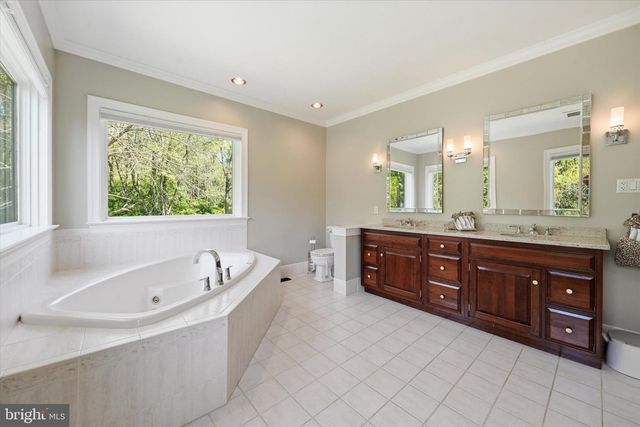 1540 FAIRVILLE RD, Chadds Ford, PA 19317