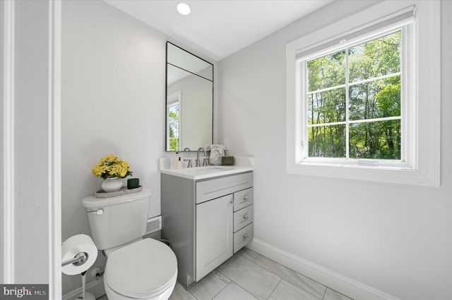 1540 FAIRVILLE RD, Chadds Ford, PA 19317