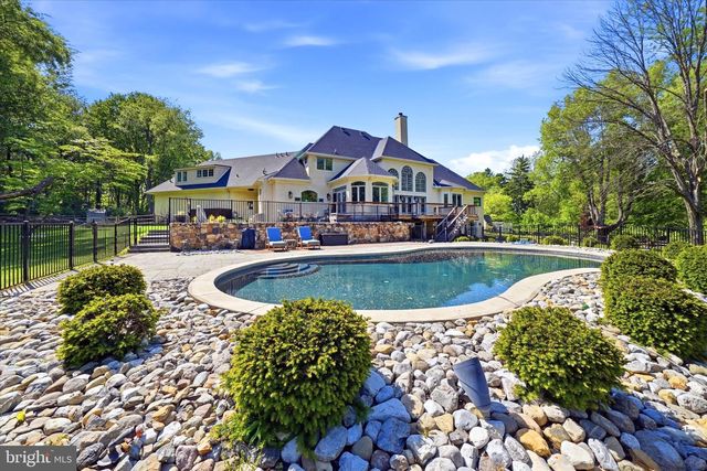 1540 FAIRVILLE RD, Chadds Ford, PA 19317