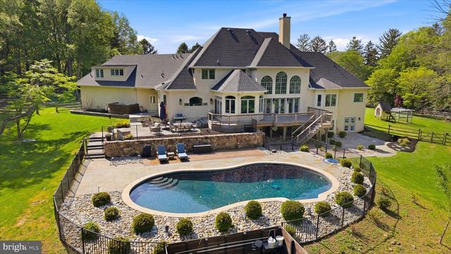 1540 FAIRVILLE RD, Chadds Ford, PA 19317