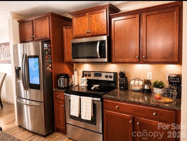 413 Peachtree Road, Charlotte, NC 28216