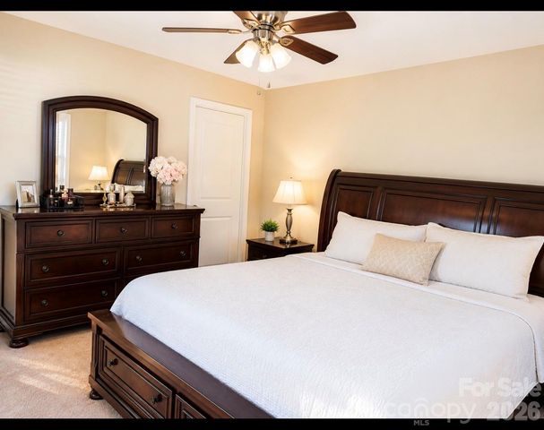 413 Peachtree Road, Charlotte, NC 28216