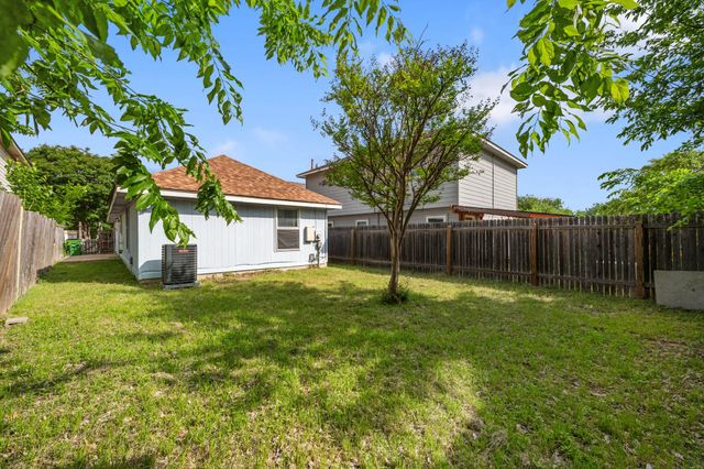 1551 Parkfield CIR, Round Rock, TX 78664