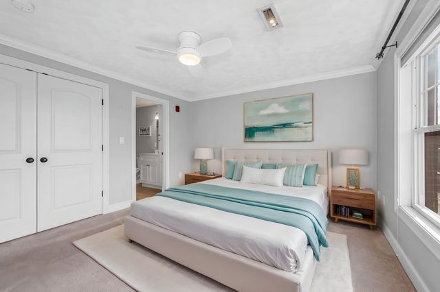 15 Church St 304, Wilmington, MA 01887