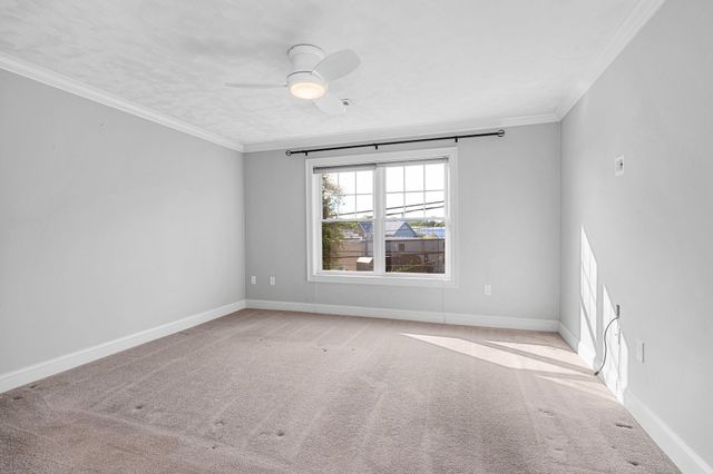 15 Church St 304, Wilmington, MA 01887