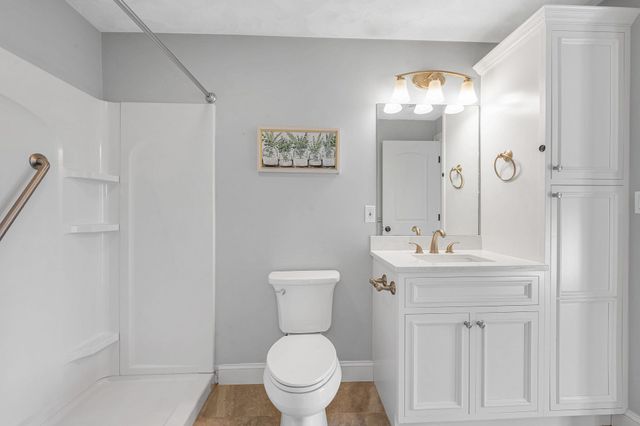 15 Church St 304, Wilmington, MA 01887