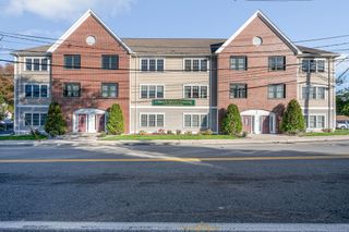 15 Church St 304, Wilmington, MA 01887