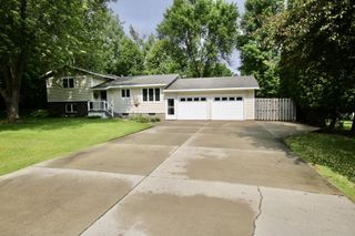 4210 Heritage Lane NE, Alexandria, MN 56308