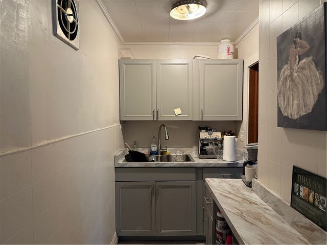 514 Parsells Avenue, Rochester, NY 14609