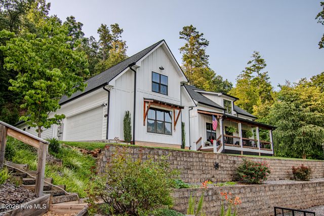1455 Upper Peachtree Road, Murphy, NC 28906