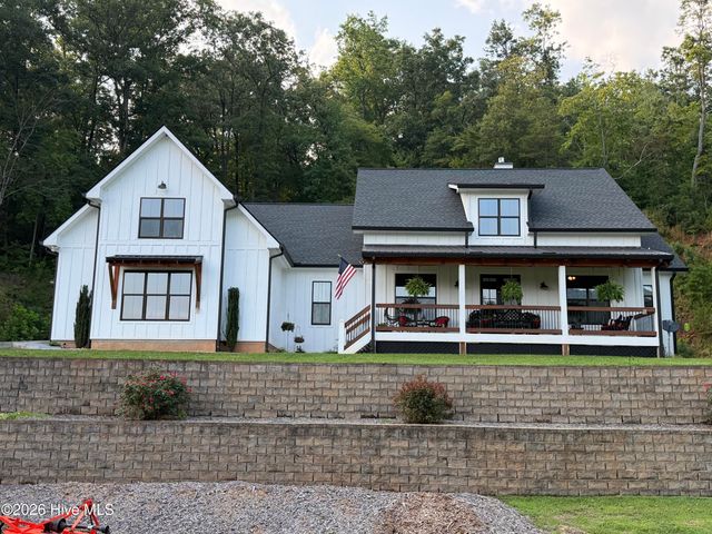 1455 Upper Peachtree Road, Murphy, NC 28906
