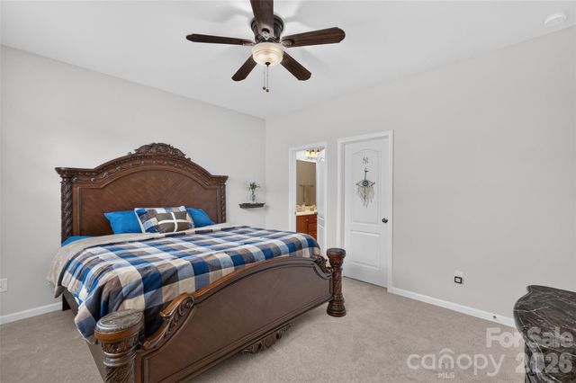 18347 The Commons Boulevard 3203, Cornelius, NC 28031