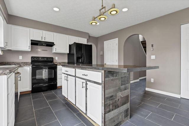 6947 Storm Boat Lane, Canal Winchester, OH 43110