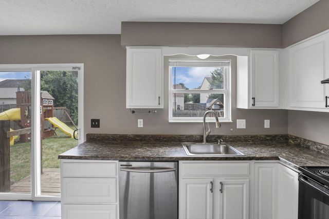 6947 Storm Boat Lane, Canal Winchester, OH 43110