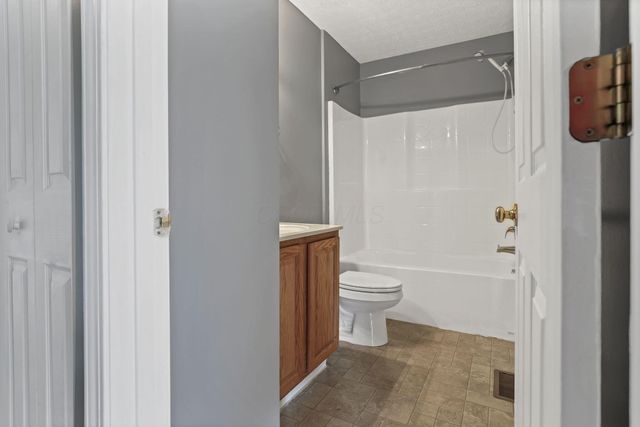 6947 Storm Boat Lane, Canal Winchester, OH 43110
