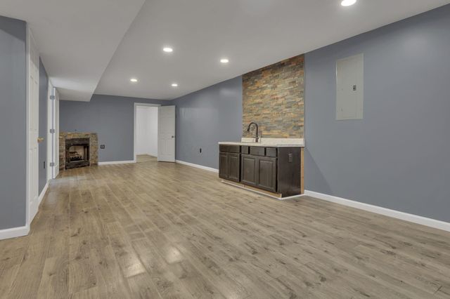 6947 Storm Boat Lane, Canal Winchester, OH 43110