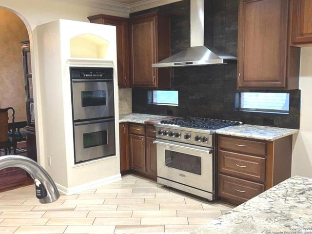 24135 SEVEN WINDS, San Antonio, TX 78258