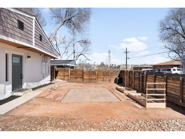 1030 Stuart St, Denver, CO 80204