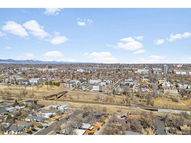 1030 Stuart St, Denver, CO 80204