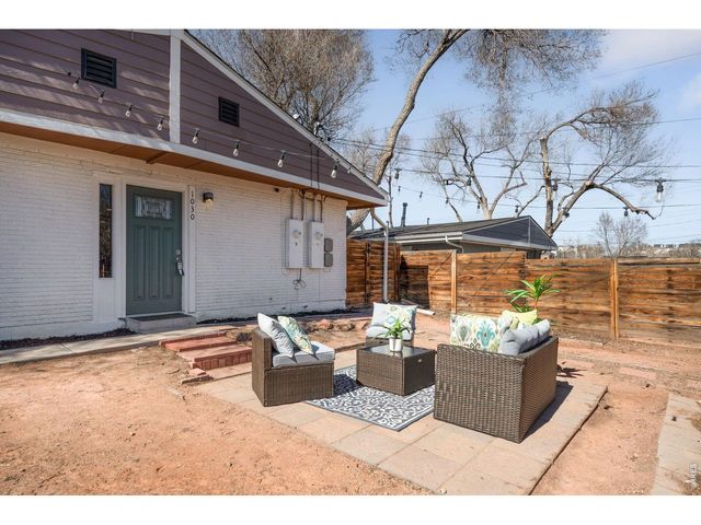 1030 Stuart St, Denver, CO 80204