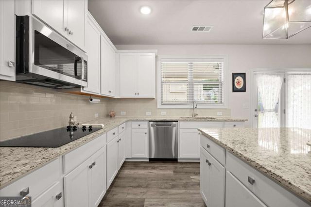 1871 Silver Crest Way, Hoschton, GA 30548