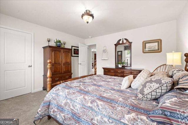 1871 Silver Crest Way, Hoschton, GA 30548