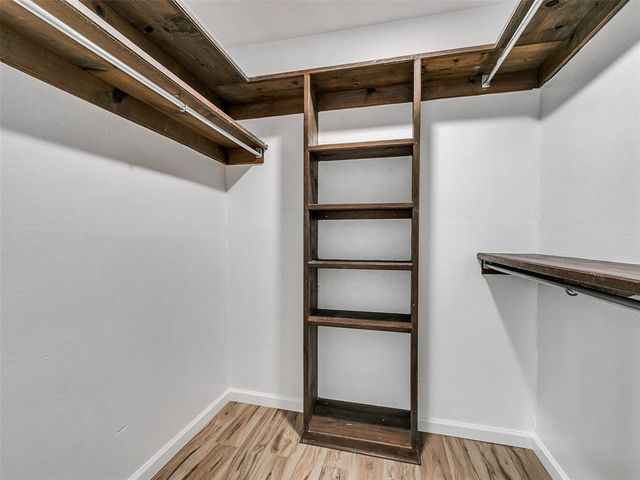 1318 Alviola Avenue, Midwest City, OK 73110