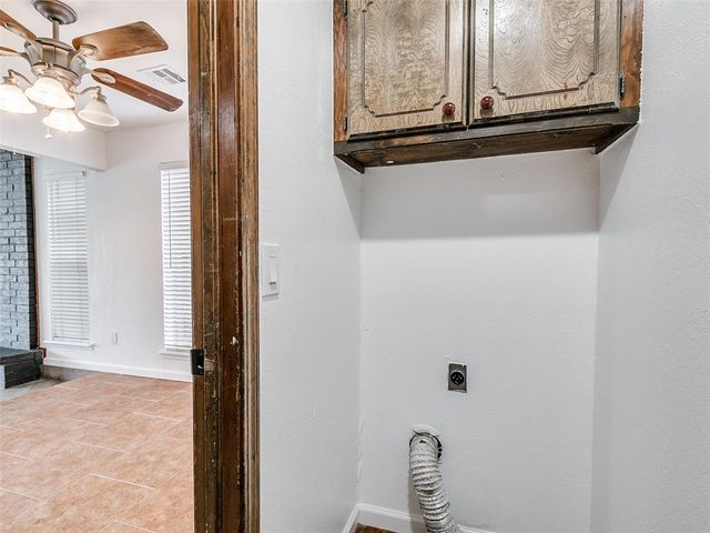 1318 Alviola Avenue, Midwest City, OK 73110