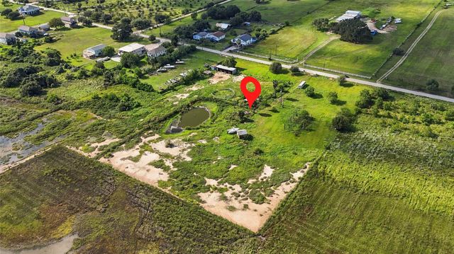 12123 Ostermeyer Road, Galveston, TX 77554