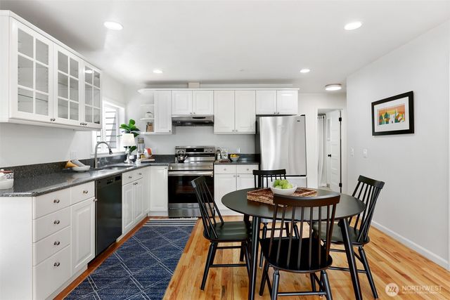 3830 NE 123rd Street, Seattle, WA 98125
