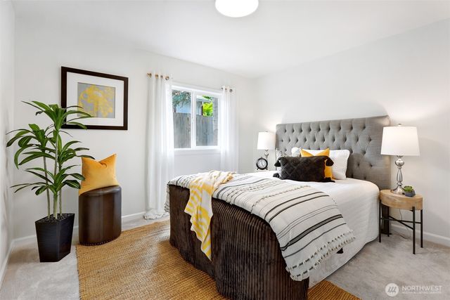 3830 NE 123rd Street, Seattle, WA 98125