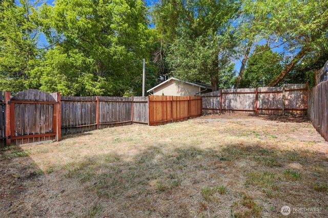 3830 NE 123rd Street, Seattle, WA 98125